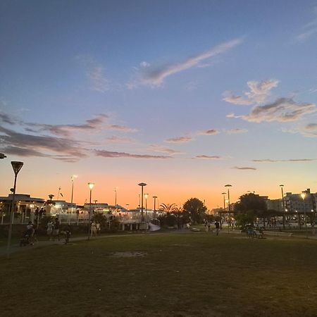 Apartamento Com Vista Para Praia Do Forte Em Cabo Frio Appartement Buitenkant foto